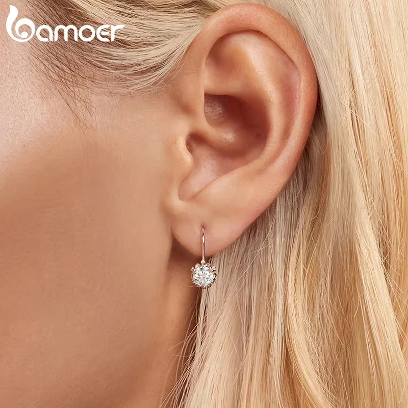 BAMOER Moissanite Flower Earrings – Platinum Plated 925 Silver Elegant Studs for Women